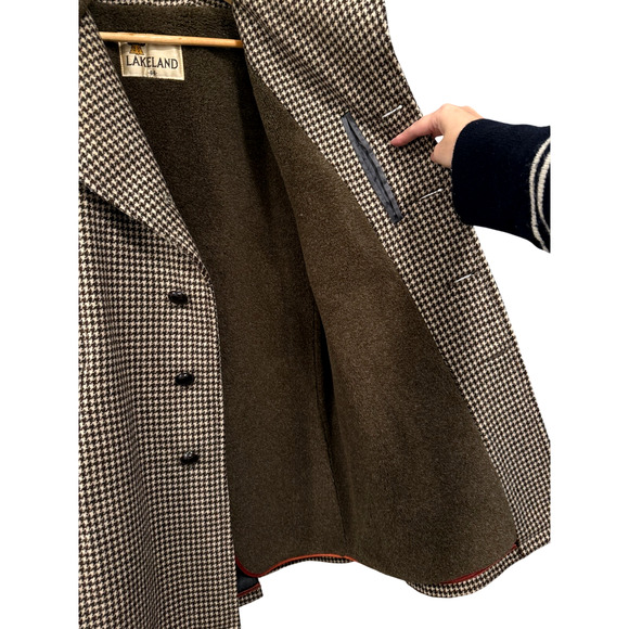 SOLD!  Vintage L Wool $450 Herringbone Shearling Coat Long Jacket Brown 44 - Picture 5 of 15